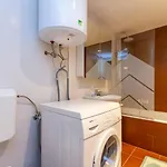 Daire Galerie Grandeur With 2br By Nw