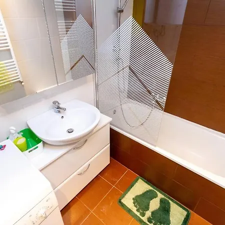 Galerie Grandeur With 2br By Nw Lägenhet Budapest