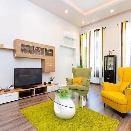 아파트 Galerie Grandeur With 2br By Newave *
