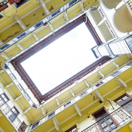 Galerie Grandeur With 2br By Nw * ブダペスト