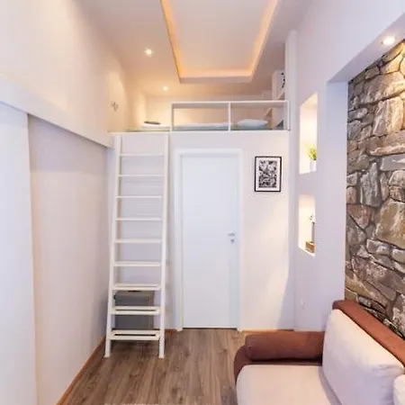 Galerie Grandeur With 2br By Nw *
