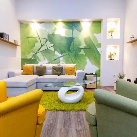 Galerie Grandeur With 2br By Newave * בודפשט